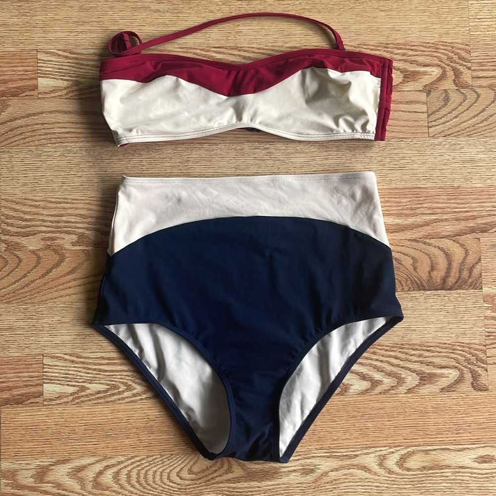 Flagpole Swim Lily bikini